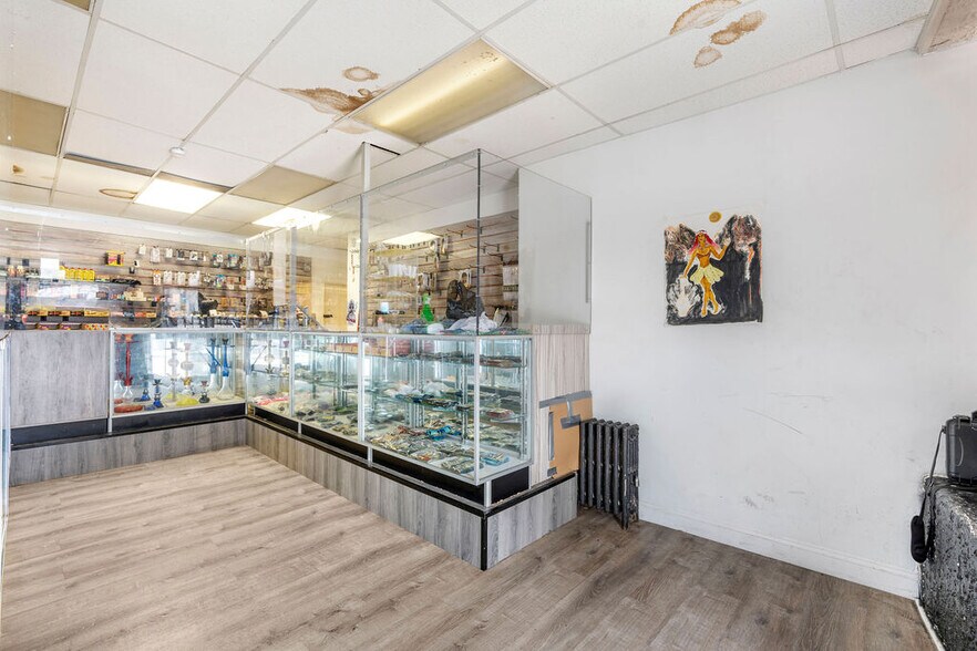 More Photos Of 415 Jersey St, Staten Island Multifamily For Sale