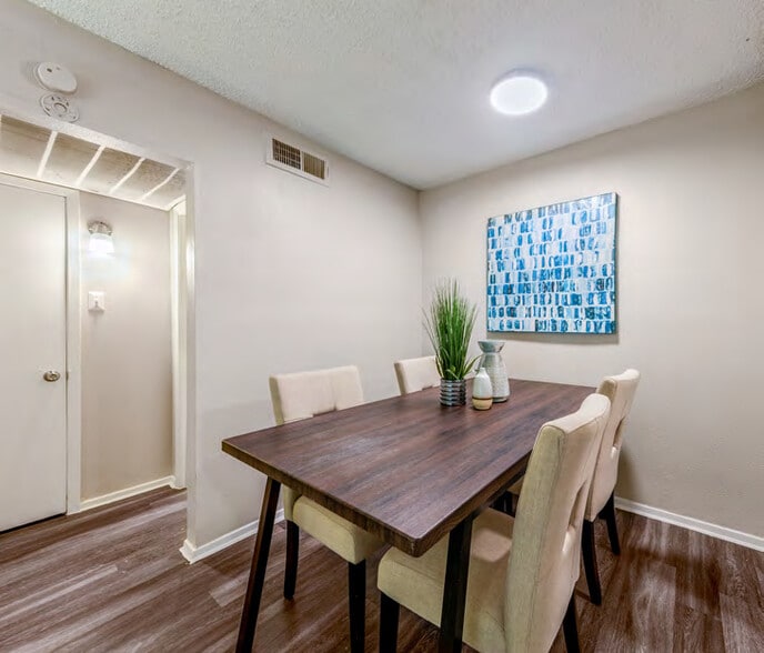 More Photos Of 1830 W Rundberg Ln, Austin Apartments For Sale