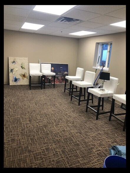 More Photos Of 11901-11909 Central Ave NE, Blaine Medical For Lease