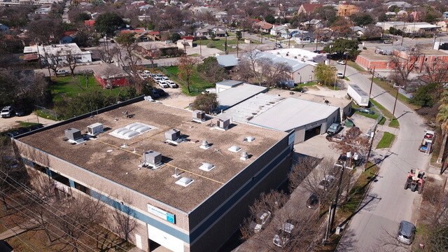 More Photos Of 1009-1019 E Euclid Ave, San Antonio Warehouse For Sale