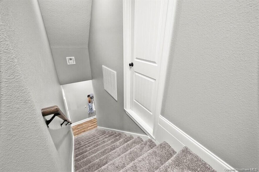 More Photos Of 6418 Topsy Bell Rd, Ragley Specialty For Sale