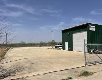 More Photos Of 6889 US-281, Pleasanton Land For Sale