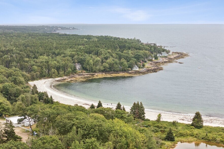 More Photos Of 201 Snowball Hill Rd, New Harbor Hotel For Sale