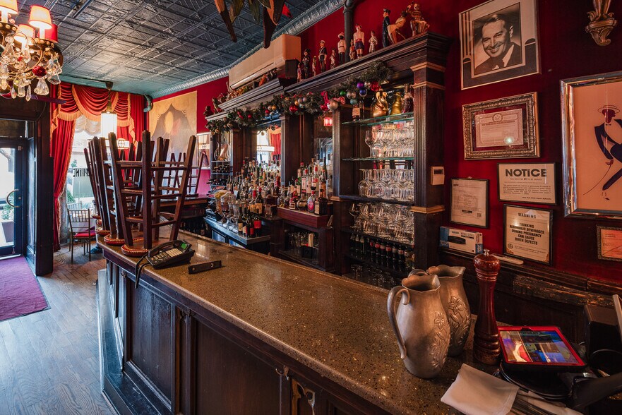 More Photos Of 414 W 42nd St, New York Apartments For Sale