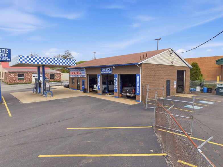 Primary Photo Of 50 John A Dunn Memorial Dr, Rockland Service Station For Sale