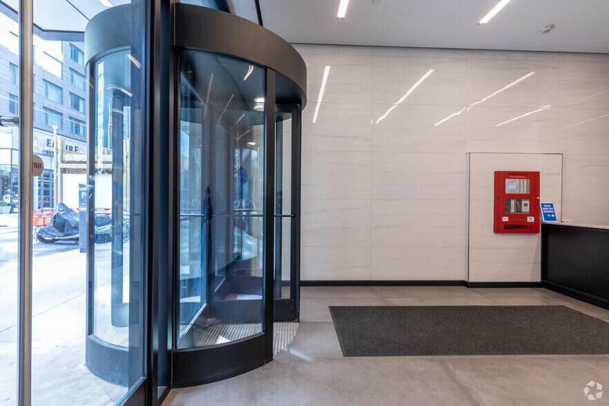 More Photos Of 244-250 W 54th St, New York Medical For Lease