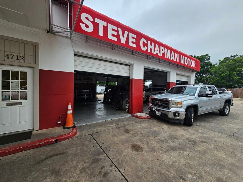 More Photos Of 4712 S Congress Ave, Austin Auto Dealership For Sale