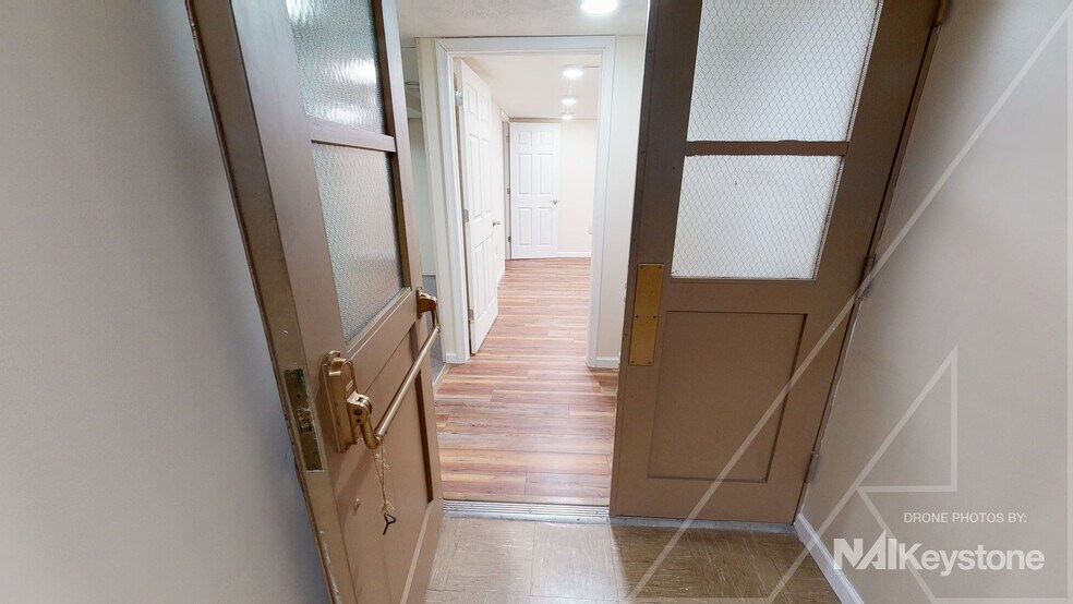 More Photos Of 34 E Lancaster Ave, Shillington Specialty For Lease