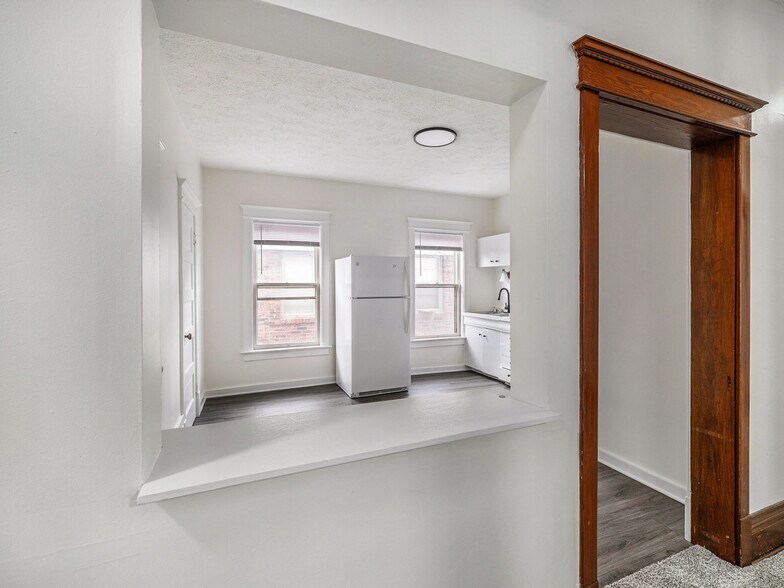 More Photos Of 1618 S 32nd Ave, Omaha Apartments For Sale