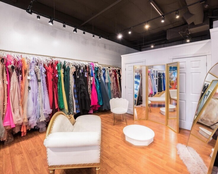 More Photos Of 333-347 NW 9th Ave, Portland Apartments For Sale