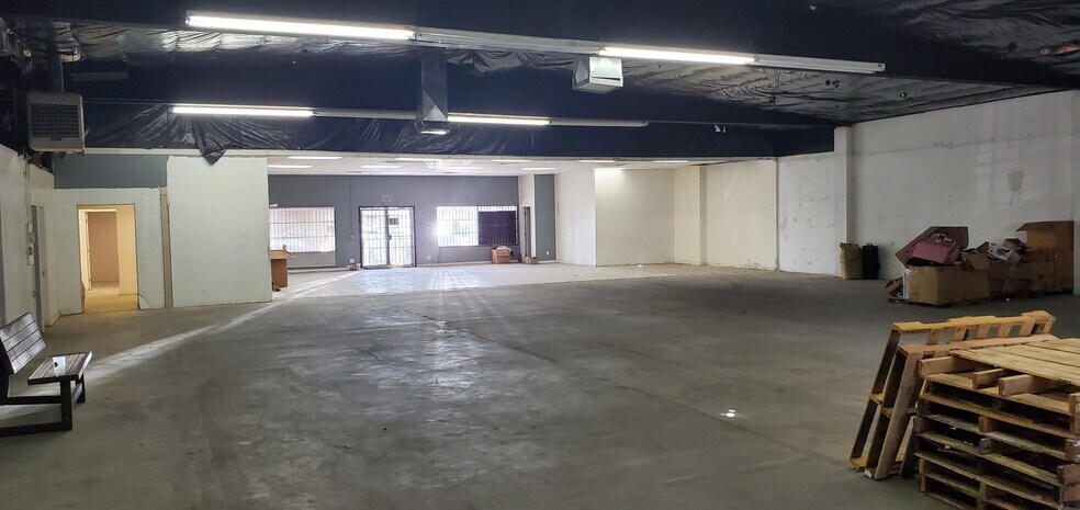 More Photos Of 370-390 S I St, San Bernardino Warehouse For Lease