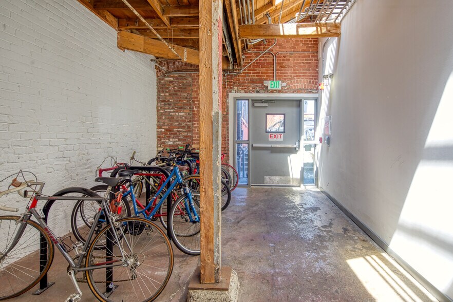 More Photos Of 1148 E 18th St, Oakland Apartments For Sale