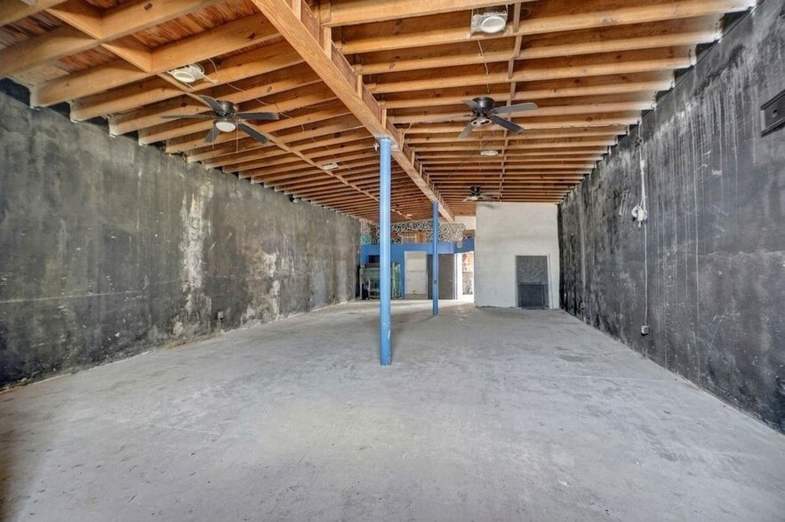 More Photos Of 4167 SW 18th St, West Park Industrial For Sale