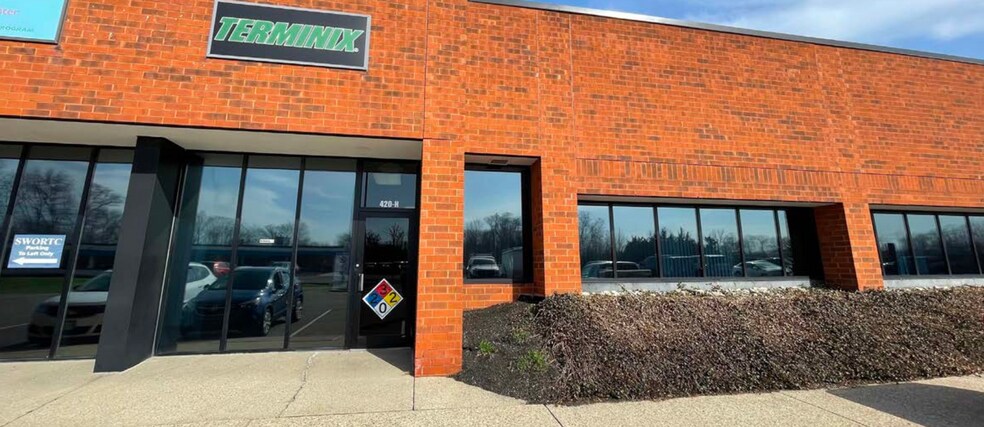 More Photos Of 420 Wards Corner Rd, Loveland Light Manufacturing For Lease