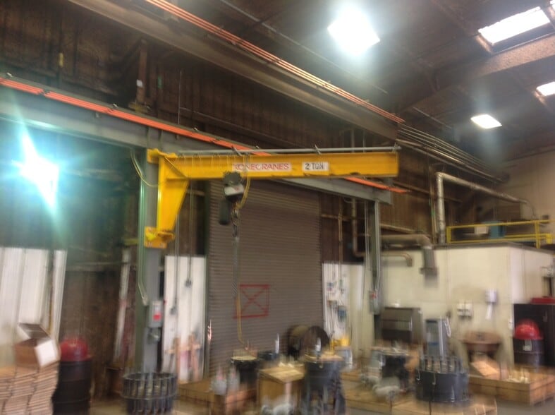 More Photos Of 5353 S Hattie Ave, Oklahoma City Manufacturing For Lease