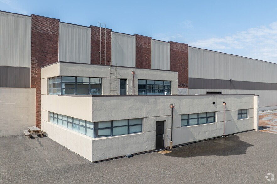 More Photos Of 50 Cardinal Ln, Warminster Township Warehouse For Lease