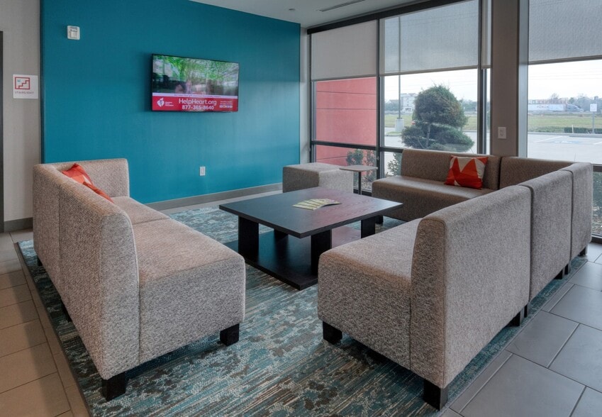 More Photos Of 5400 Rexora Dr, Beaumont Hotel For Sale