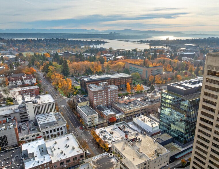 More Photos Of 4339 University Way NE, Seattle General Retail For Sale