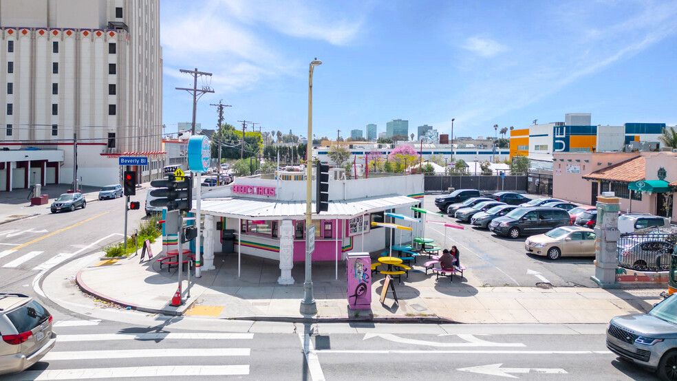 Primary Photo Of 3660 Beverly Blvd, Los Angeles Restaurant For Sale