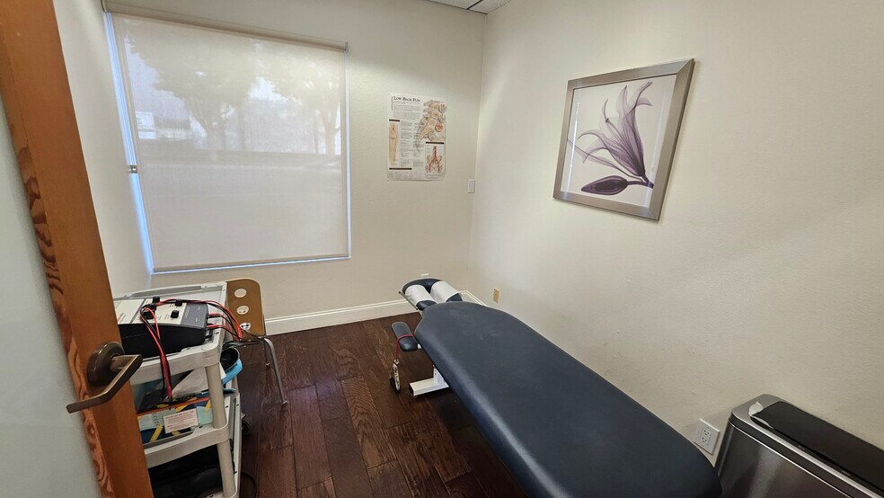 More Photos Of 3828 W Commonwealth Ave, Fullerton Office For Lease