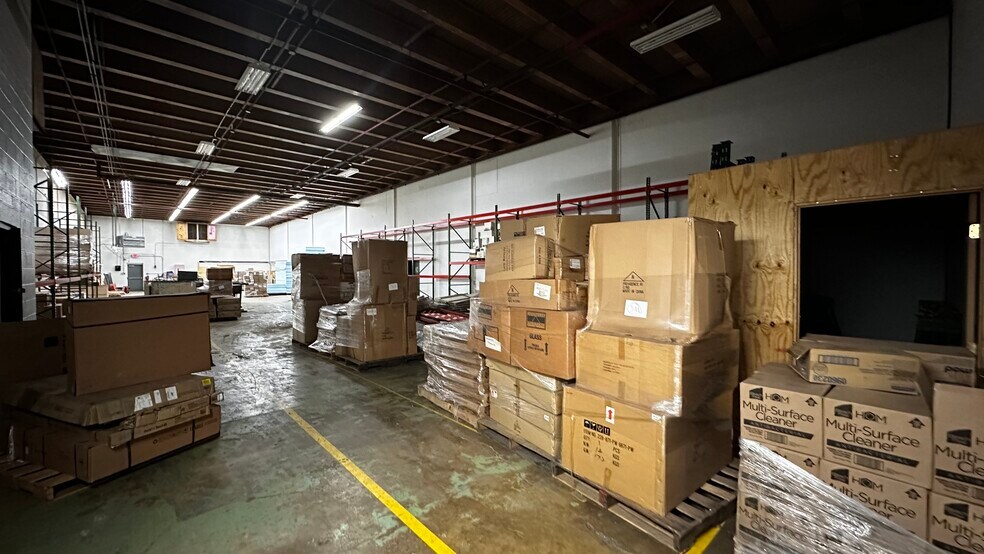More Photos Of 1727-1801 Union Blvd, Allentown Warehouse For Lease