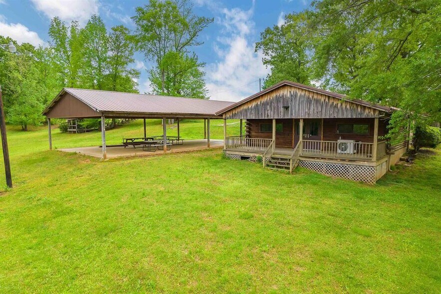 More Photos Of 59 Luray -1, Beech Bluff Religious Facility For Sale