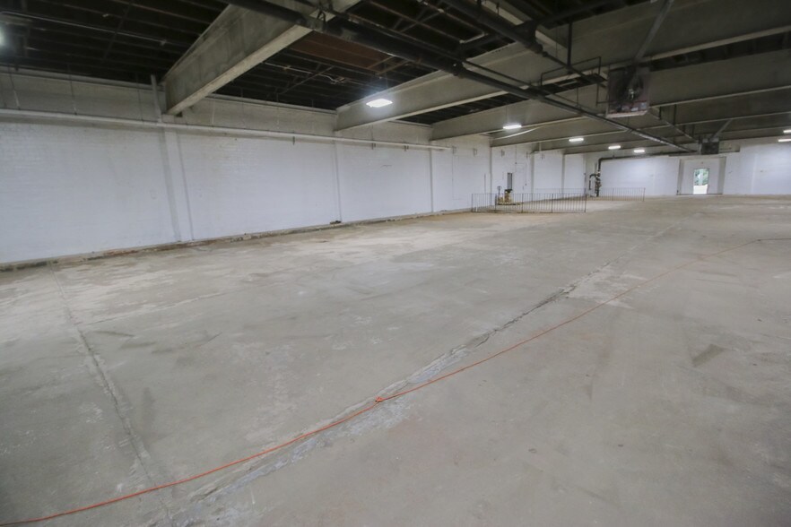 More Photos Of 1206 Route 130 N, Burlington Light Distribution For Lease