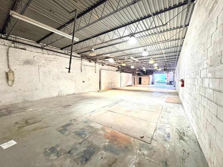 More Photos Of 224 48th St, Brooklyn Industrial For Sale