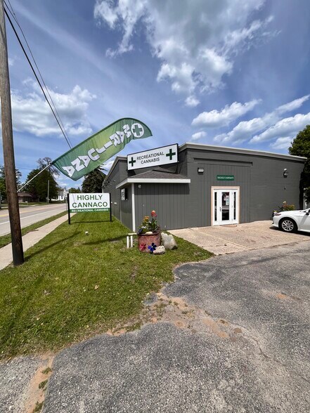 More Photos Of 108 U.S. 23, Harrisville Storefront For Lease