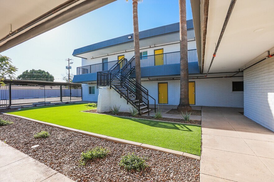More Photos Of 3625 N 16th St, Phoenix Apartments For Sale