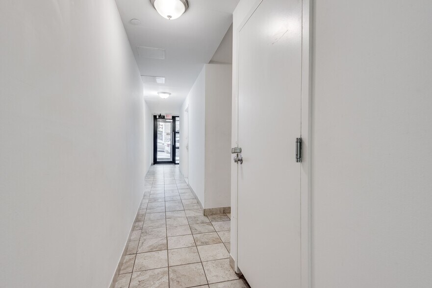 More Photos Of 253 E 206th St, Bronx Apartments For Sale