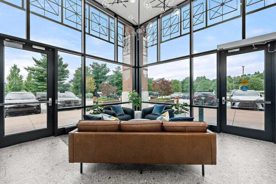 More Photos Of 380 Southpointe Blvd, Canonsburg Office Residential For Lease