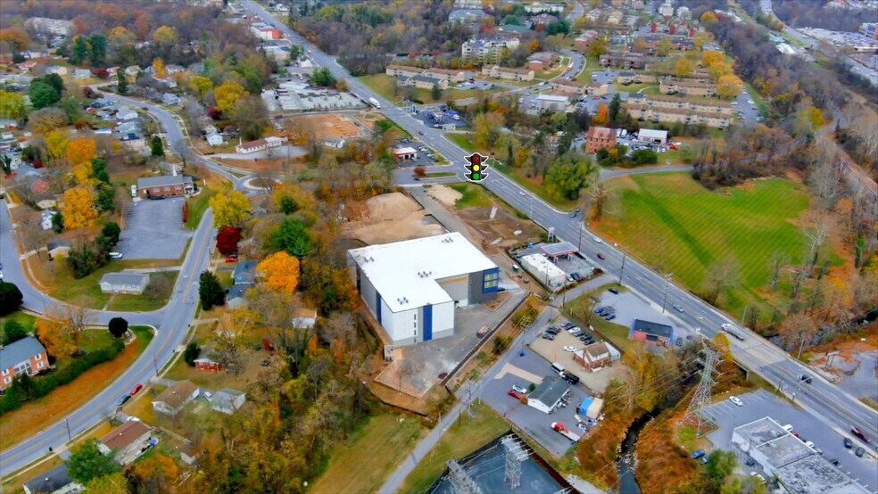 More Photos Of 10544-10550 Reisterstown Rd, Owings Mills Self Storage For Sale