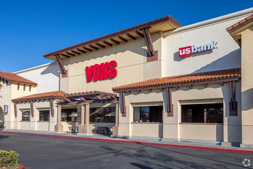 More Photos Of 1745 Eastlake Pky, Chula Vista Unknown For Lease