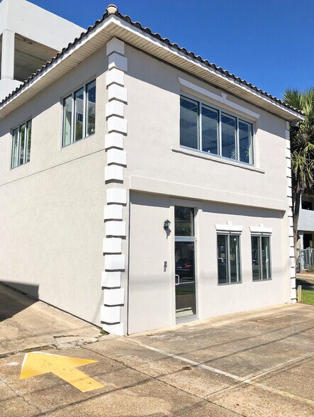 More Photos Of 226 N Duval St, Tallahassee Office For Lease