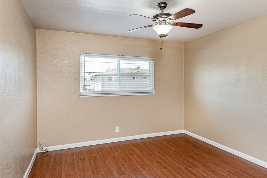 More Photos Of 2104 Royal Dr, Santa Clara Apartments For Sale