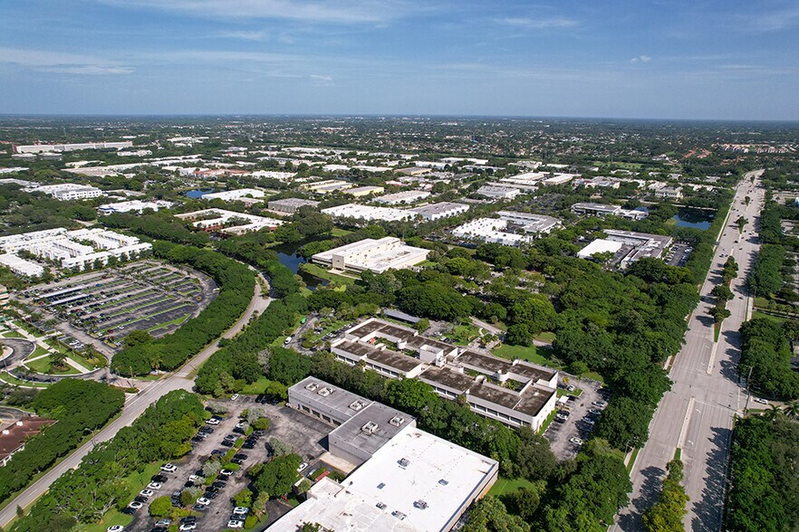 More Photos Of 851 Broken Sound Pky NW, Boca Raton Office For Sale