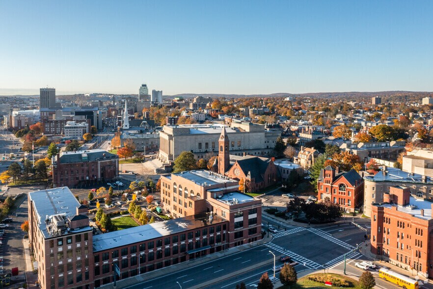 More Photos Of 39 Salisbury St, Worcester Office For Sale