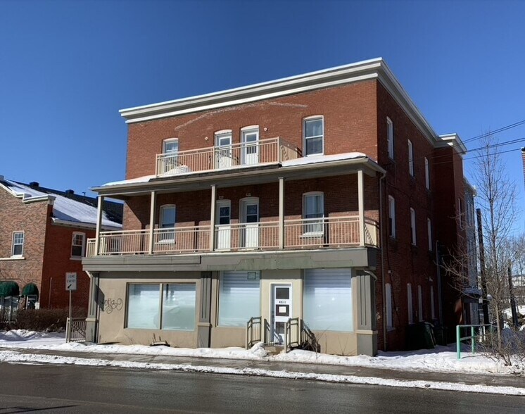 Primary Photo Of 401-407 Rue Papineau, Sherbrooke Apartments For Sale