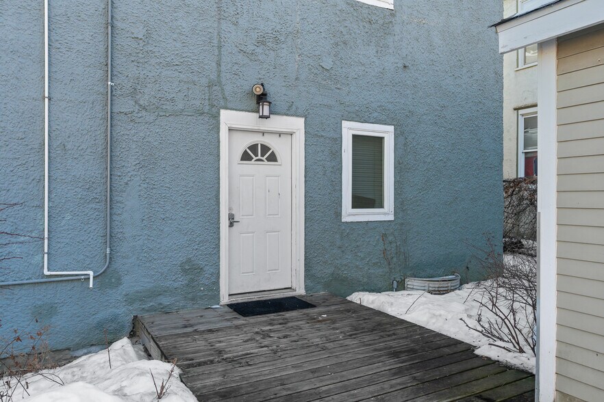 More Photos Of 2420 4th Ave S, Minneapolis Apartments For Sale