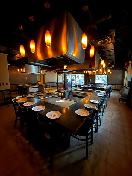 More Photos Of 526 NW 60th St, Gainesville Restaurant For Sale