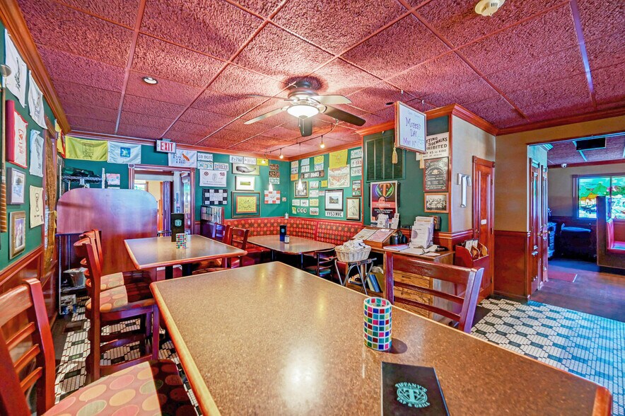 More Photos Of 291 Main St, Eynon Restaurant For Sale