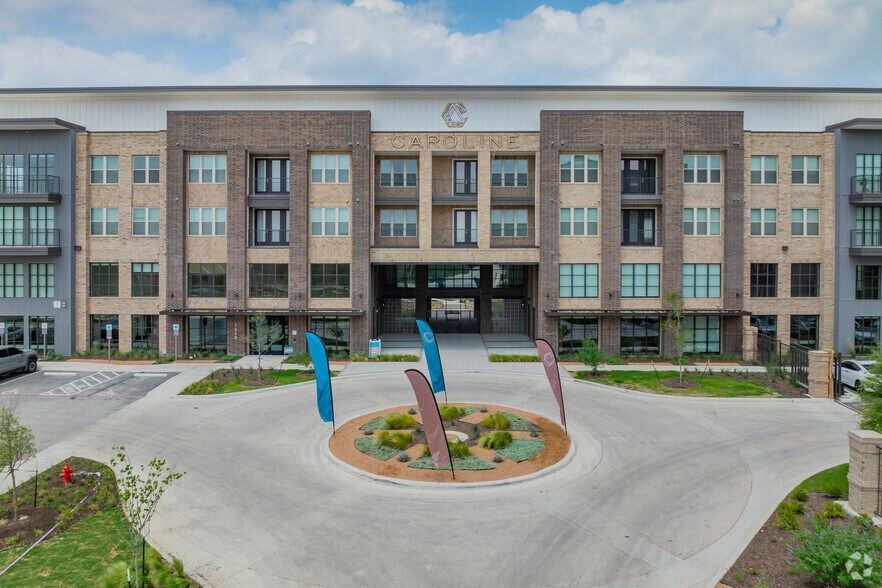 More Photos Of 7910 S New Braunfels, San Antonio Apartments For Lease