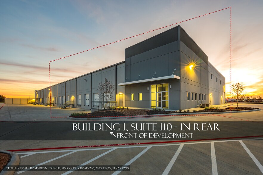 More Photos Of 2151 County Road 220, Angleton Unknown For Lease