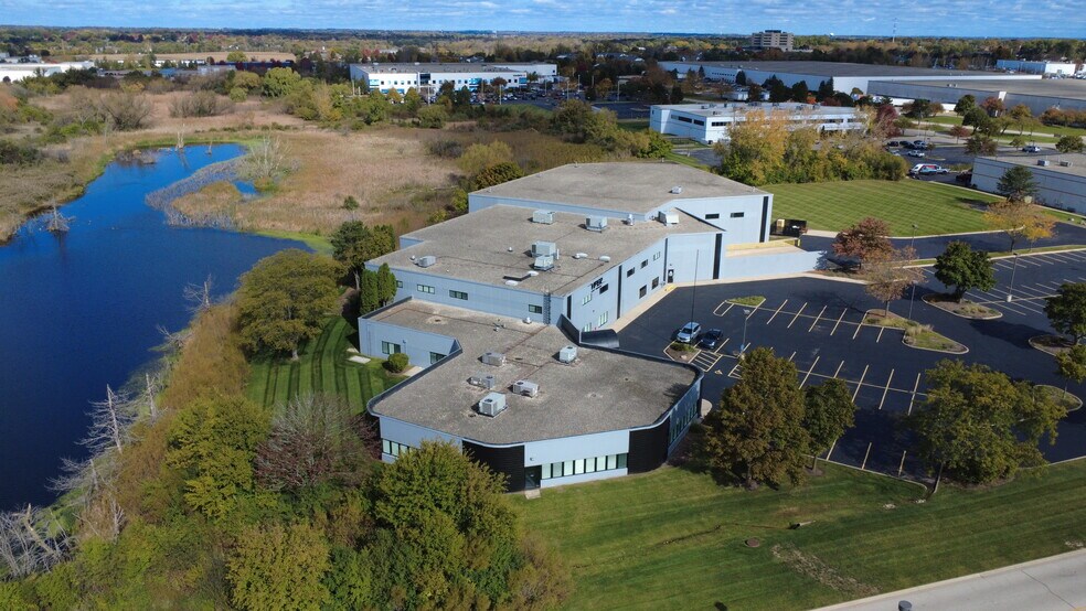 More Photos Of 4610 Prime Pky, Mchenry Service For Lease