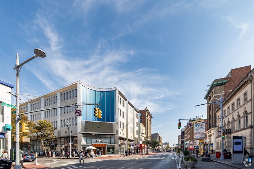 More Photos Of 161-01 Jamaica Ave, Jamaica Office For Lease