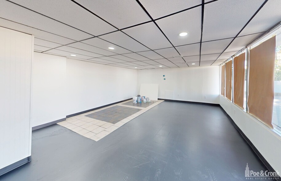 More Photos Of 417 Campbell Ave SE, Roanoke General Retail For Lease