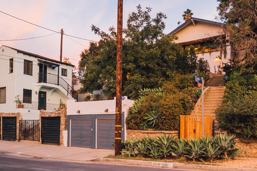 More Photos Of 1132 N Coronado St, Los Angeles Apartments For Sale