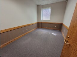 More Photos Of 5929 S Mogen Ave, Sioux Falls Office For Lease