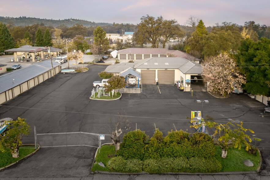 More Photos Of 17548 Penn Valley Dr, Penn Valley Auto Repair For Sale